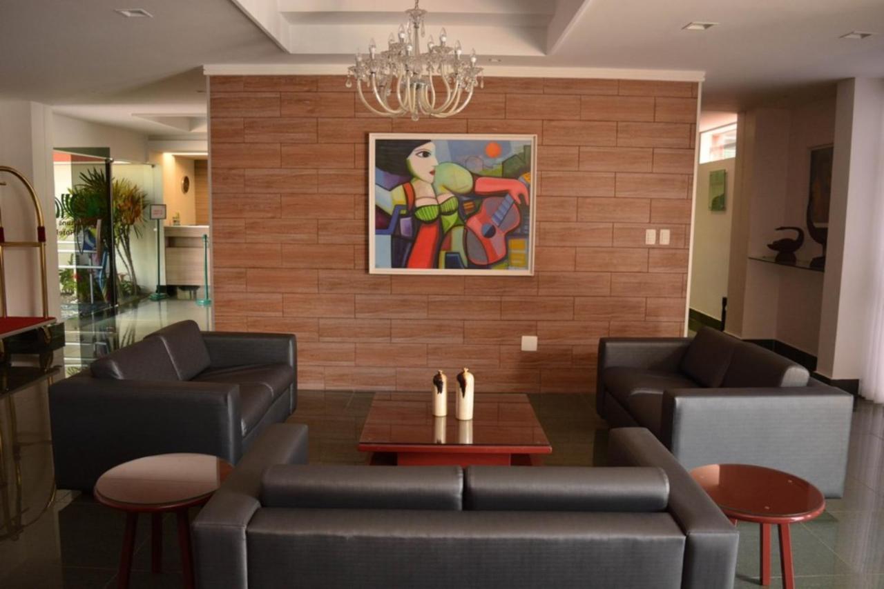 Garanhuns Palace Hotel Exterior photo Lobby